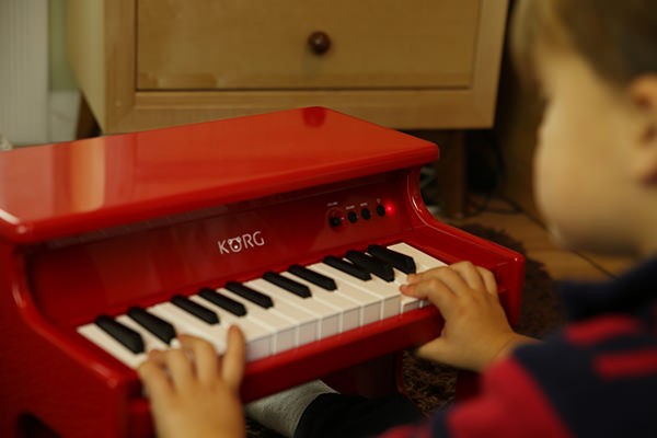 Korg tinyPiano Digital Toy Piano - Red