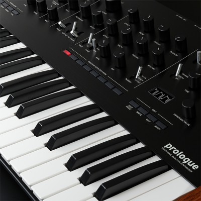 prologue - POLYPHONIC ANALOGUE SYNTHESIZER | KORG (Canada - EN)