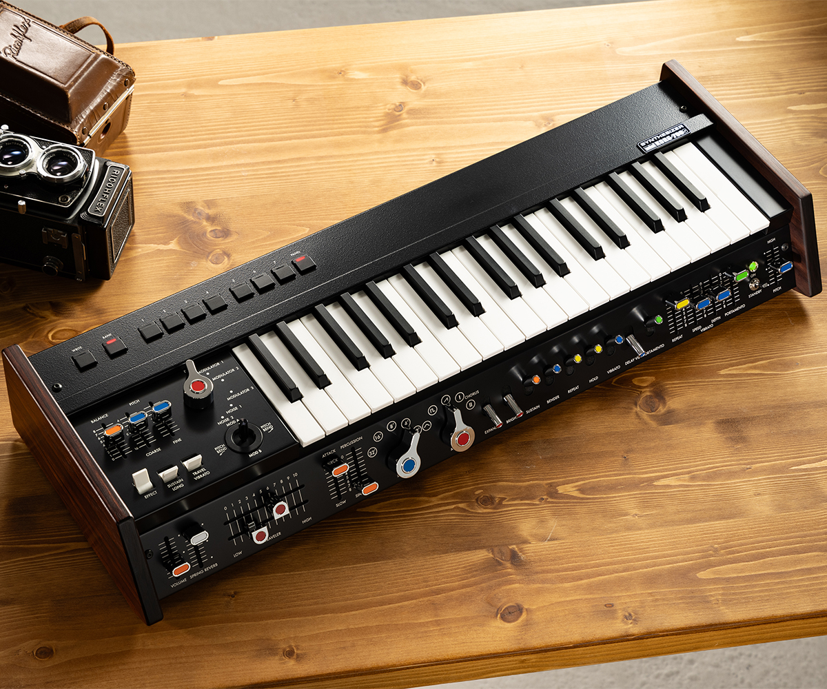 miniKORG 700Sm