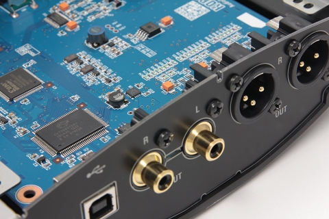 Features | DS-DAC-100 - 1BIT USB-DAC | KORG (India)