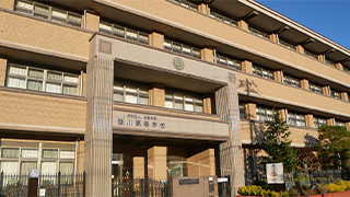 鶴川高等学校