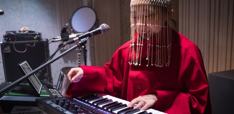 小林うてな「opsix」ライブステージ・インタビュー | KORG (Japan)