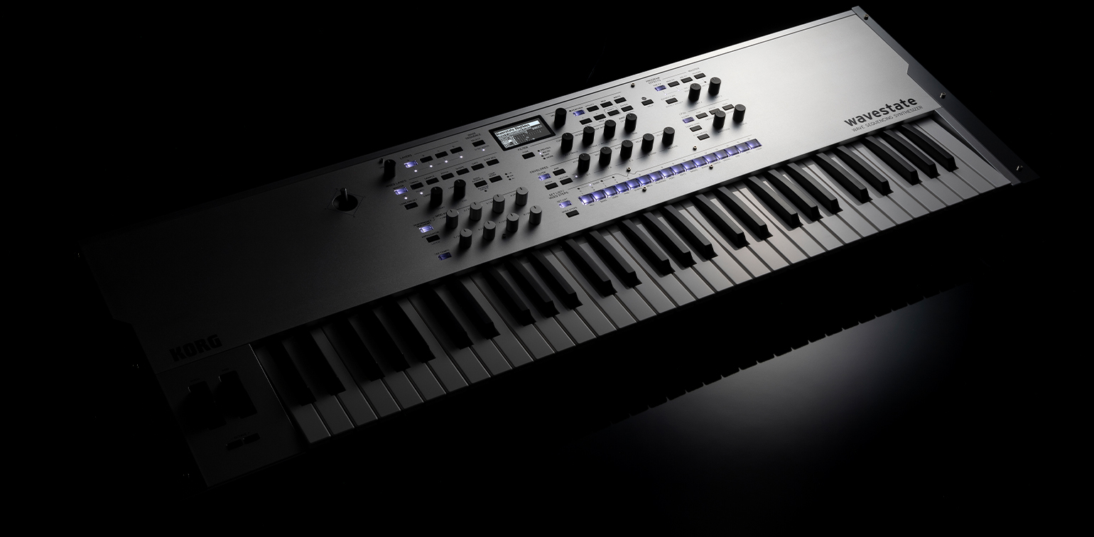 純正特売ほぼ新品 KORG WAVESTATE デッキセイバー付 コルグ