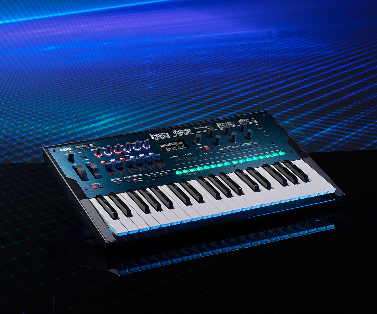 KORG ケース付 シンセサイザー N5 - 鍵盤楽器