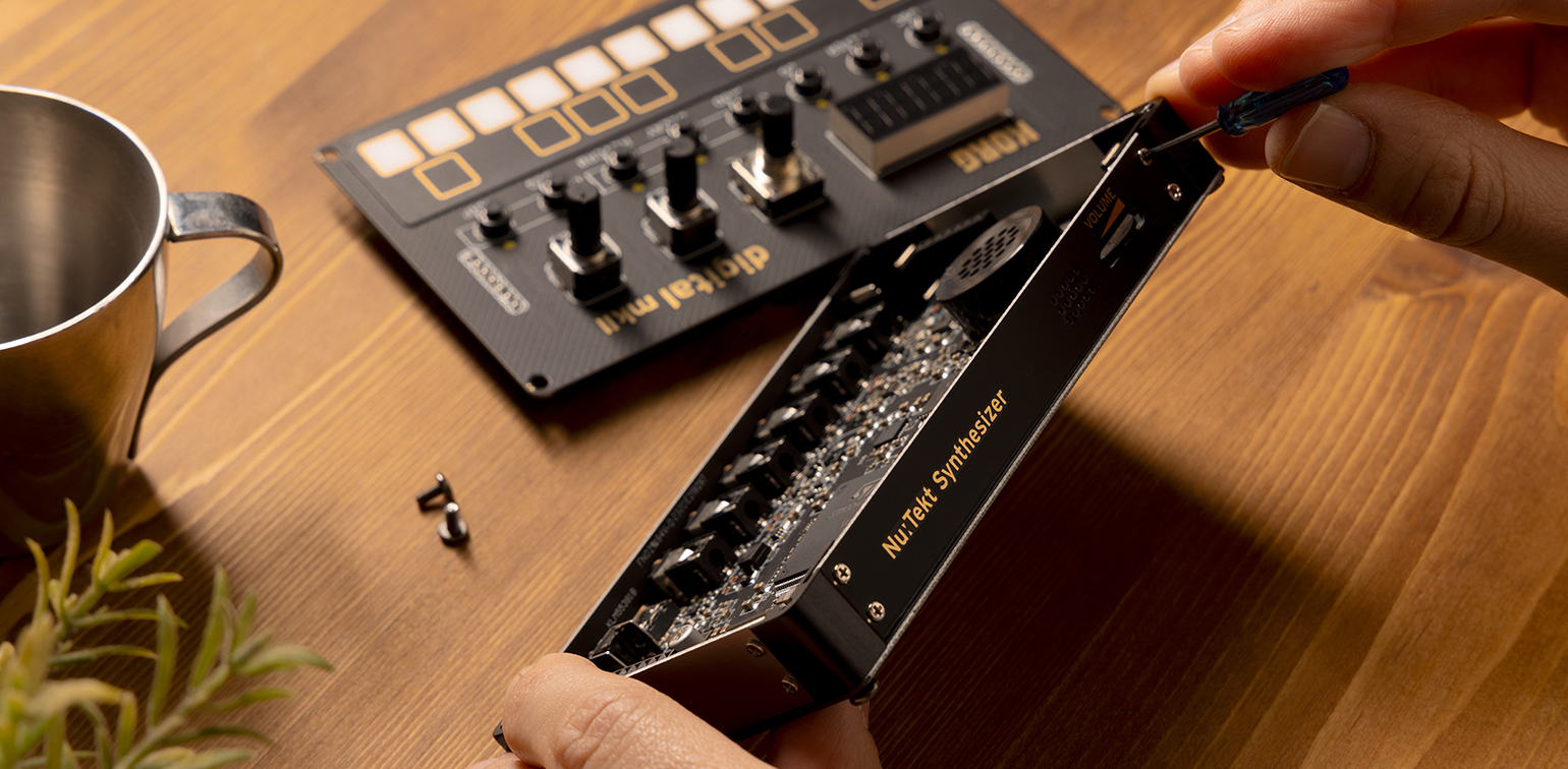 NTS-1 digital kit mkII - PROGRAMMABLE SYNTHESIZER KIT | KORG (Sweden)