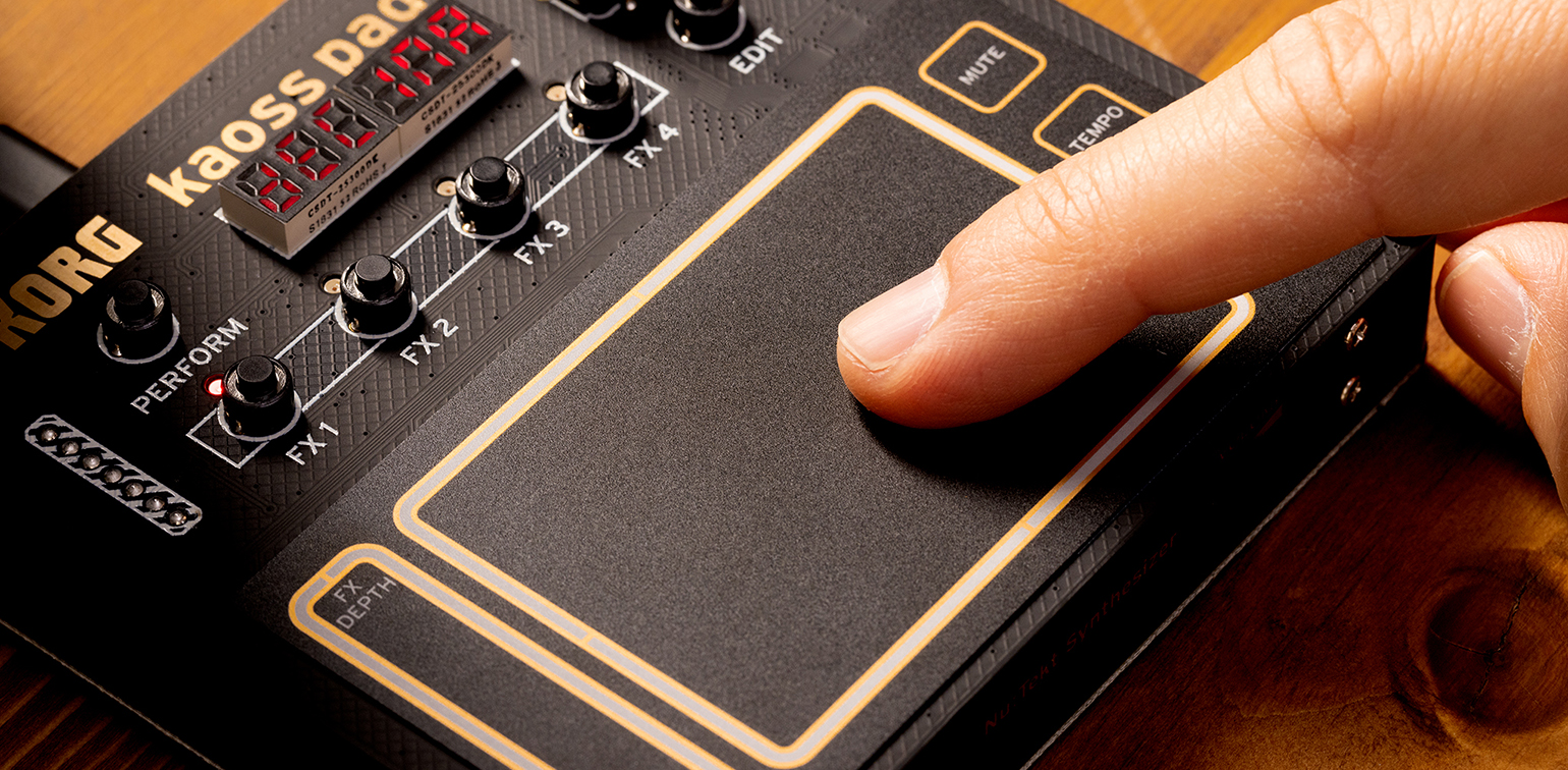 NTS-3 kaoss pad kit - PROGRAMMABLE EFFECT KIT | KORG (Sweden)