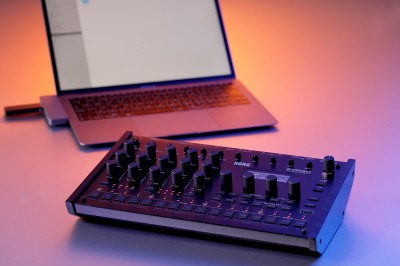 KORG drumlogue 新品未使用 KORG | drumlogue【展示機特価】| シンセサイザー / リズム
