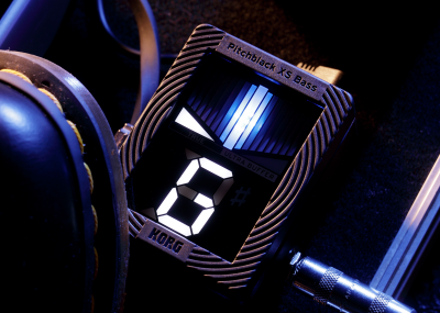 Pitchblack XS Bass - CHROMATIC PEDAL TUNER | KORG (U.K.)