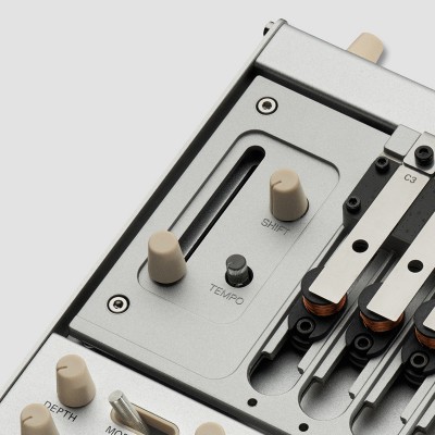 phase8 - ACOUSTIC SYNTHESIZER | KORG (USA)
