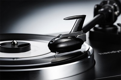 handytraxx tube - PORTABLE RECORD PLAYER | KORG (USA)