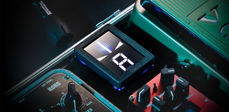 Pitchblack XS - CHROMATIC PEDAL TUNER | KORG (USA)