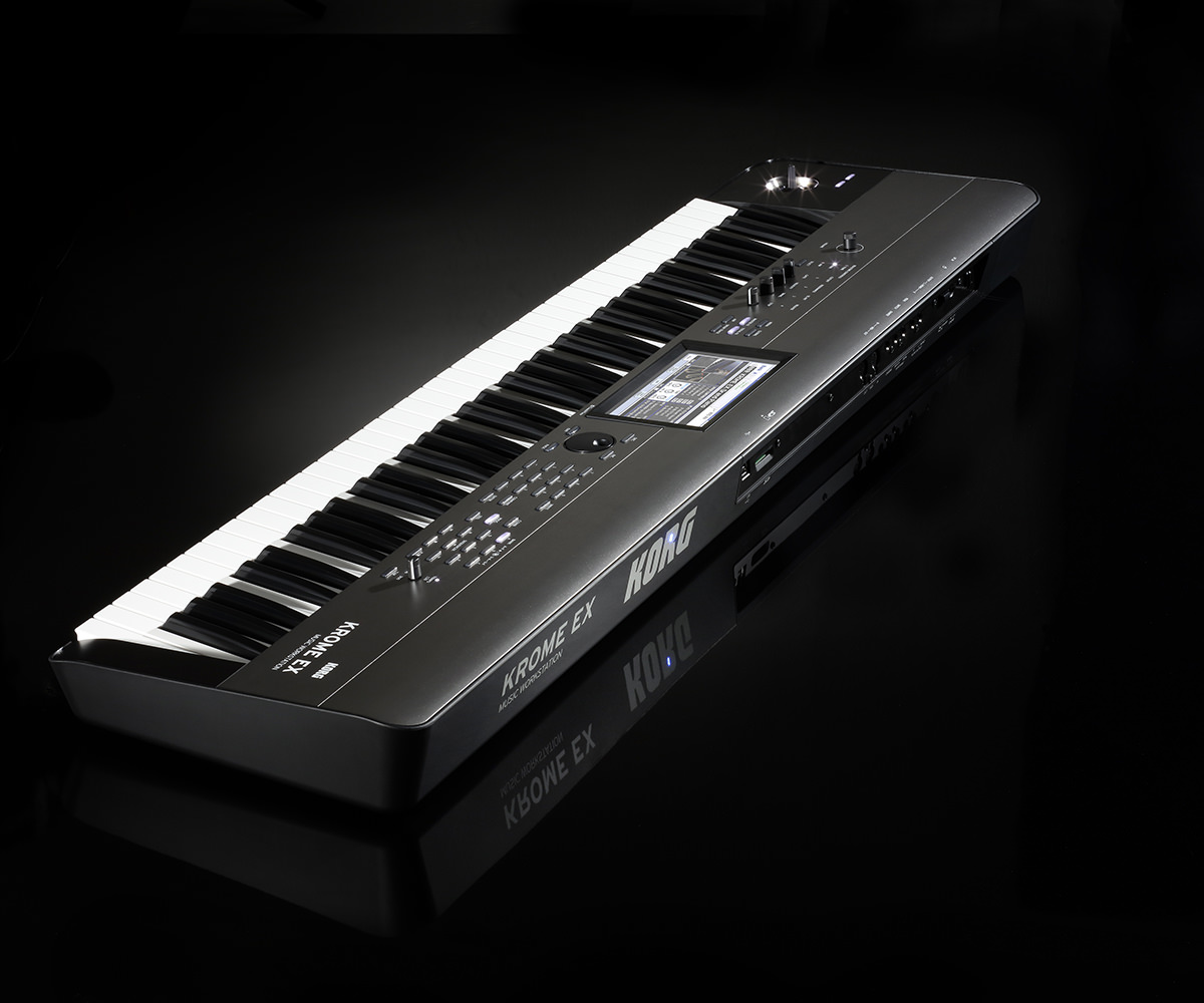 Korg KROME 88-Key Music Workstation Keyboard & Synthesizer 