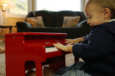 tiny piano babys