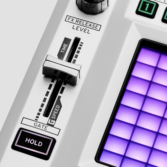 KAOSS PAD V - DYNAMIC EFFECT / SAMPLER | KORG (USA)